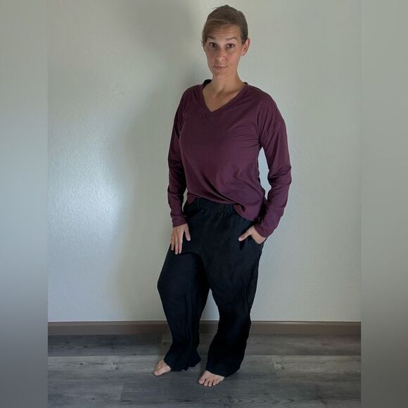 RBX Wine V Neck Thumbhole Top Soft Medium Loose Fit - Picture 4 of 9